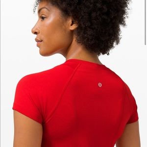 Lululemon swiftly tech short sleeve dark red